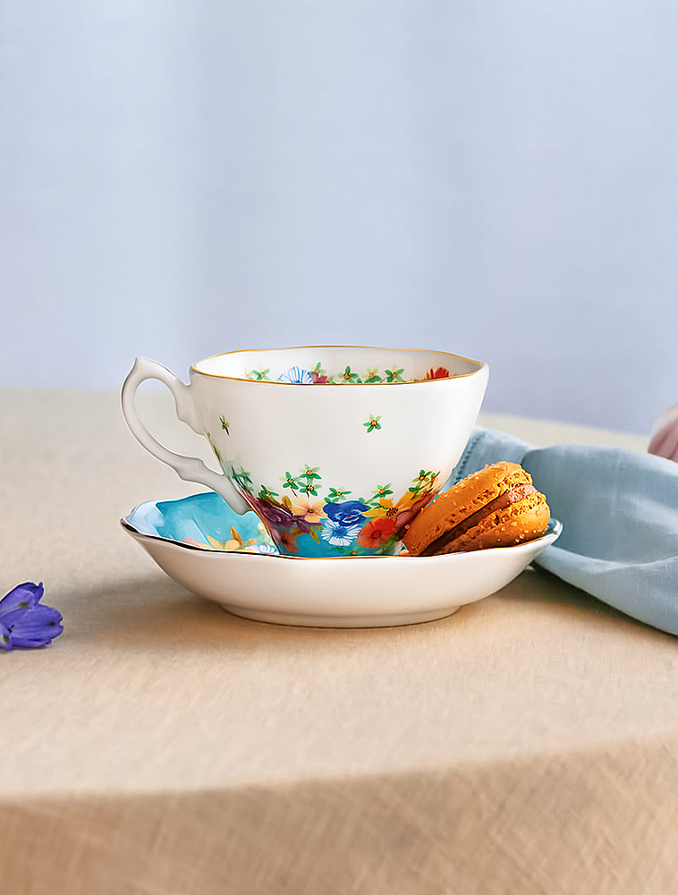 Чайный набор из 3 предметов 100 Years of Royal Albert от Royal Albert