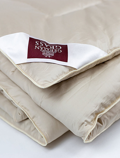 Теплое одеяло 150*200 см Almond Camel Grass от German Grass