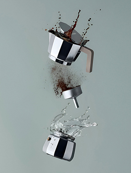 Кофеварка гейзерная на 3 чашки Moka, 150 мл от Alessi