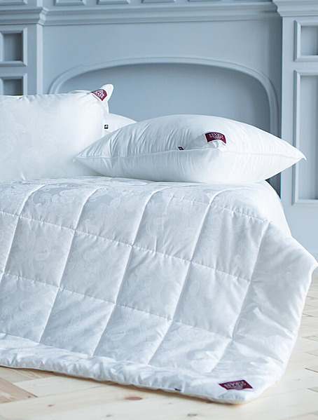 Всесезонное одеяло 150*200 см Soft Comfort Grass от German Grass