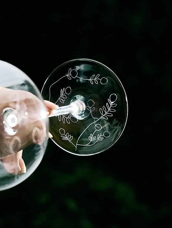 Коллекция Midnight Flowers Glass от Serax