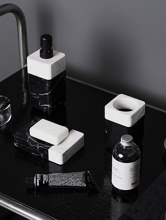 Коллекция Black & White от Möve