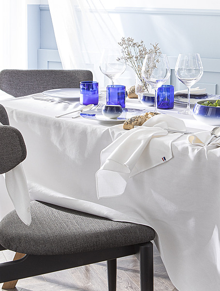 Скатерть прямоугольная 180х250 White от Degrenne