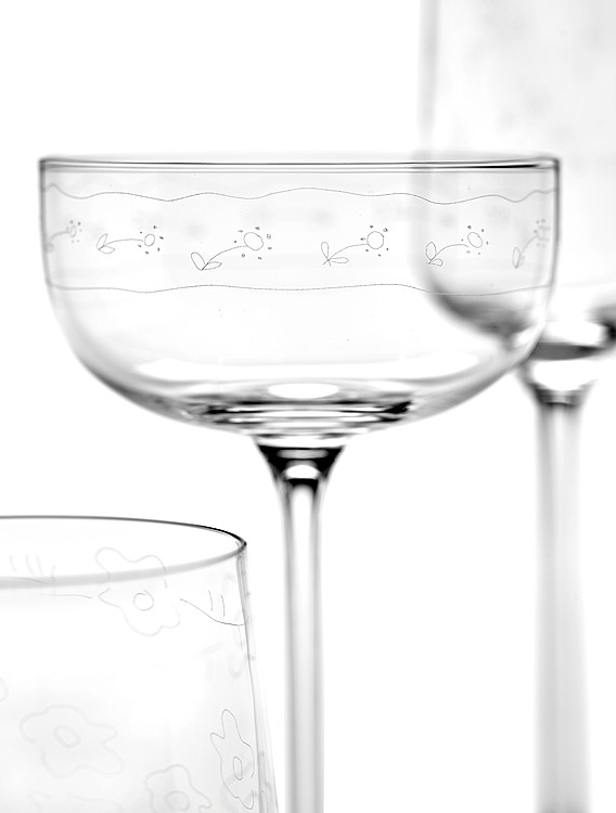 Коллекция Midnight Flowers Glass от Serax