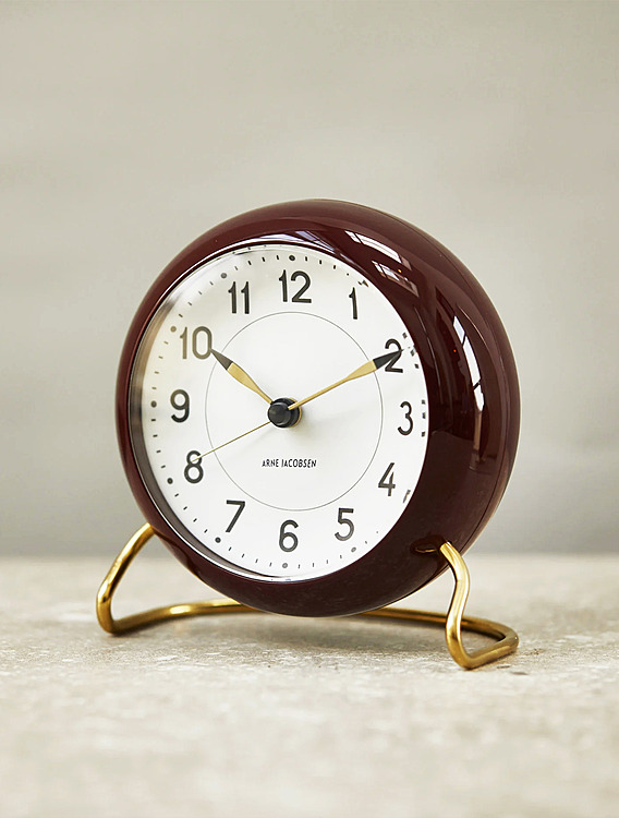 Коллекция Station от Arne Jacobsen