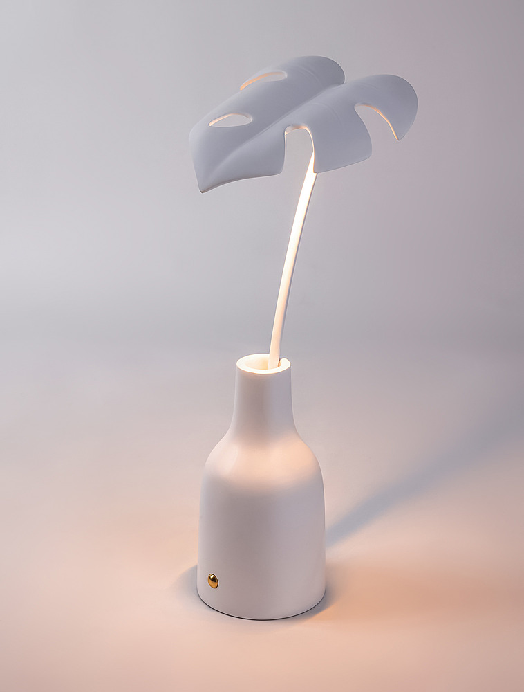 Настольная лампа Leaf Lamp, 51 см от Seletti