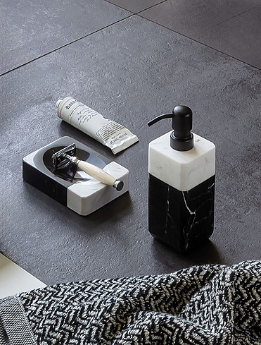 Коллекция Black & White от Möve