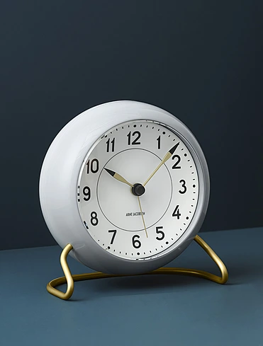 Коллекция Station от Arne Jacobsen