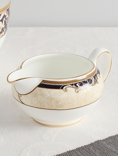 Молочник Cornucopia, 250 мл от Wedgwood