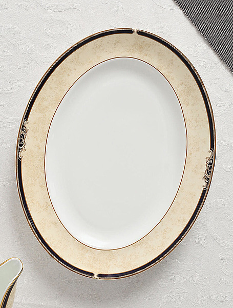 Плоское блюдо Cornucopia, 36 см от Wedgwood