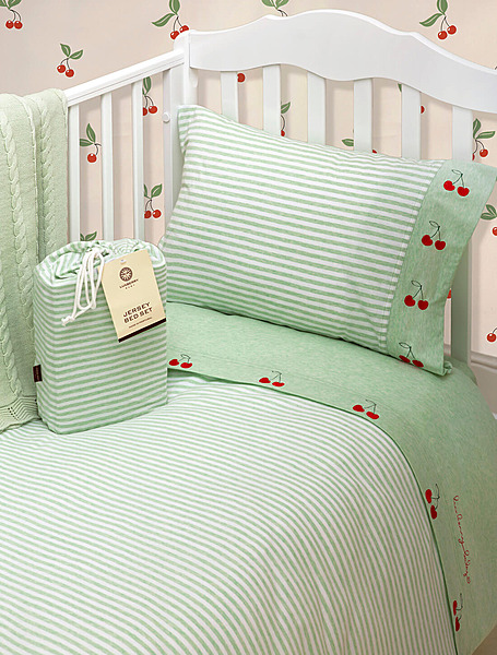Постельное бельё Вишенки 100*140 см от Luxberry